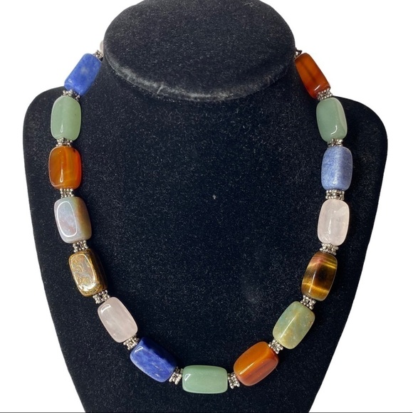 Single Strand Multicolored Stone Necklace. - Picture 1 of 4